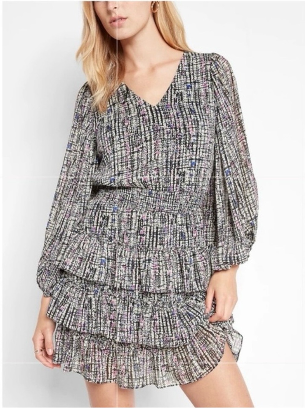 NWT EXPRESS abstract print V-neck long sleeve tiered skirt mini dress size XL